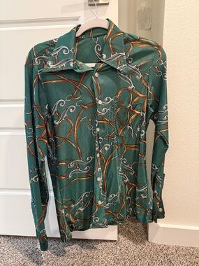 Source Unknown Green Button-Down Shirt with Brown and Silver Chain Print